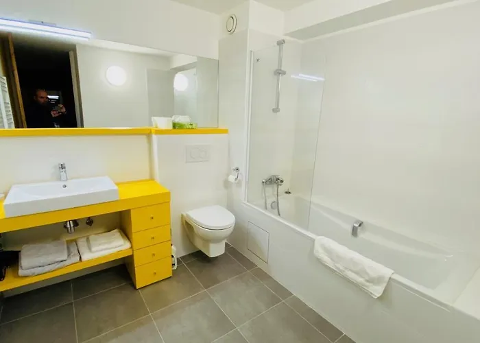 Blomet Apart-hotel 4*
