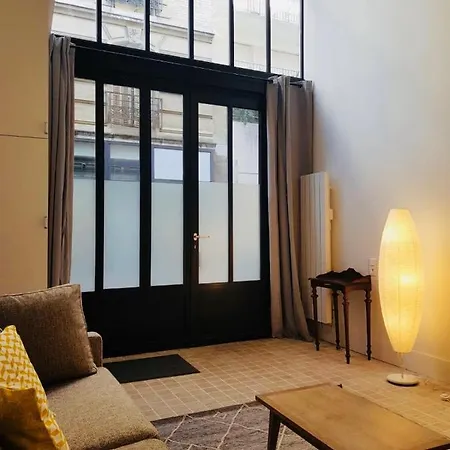 Blomet מלון דירות